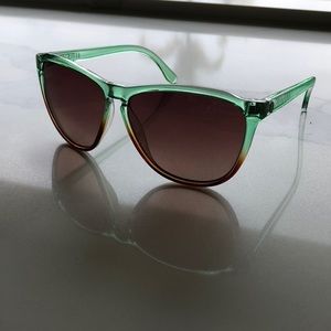 Electric Encelia sunglasses. Made in Italy